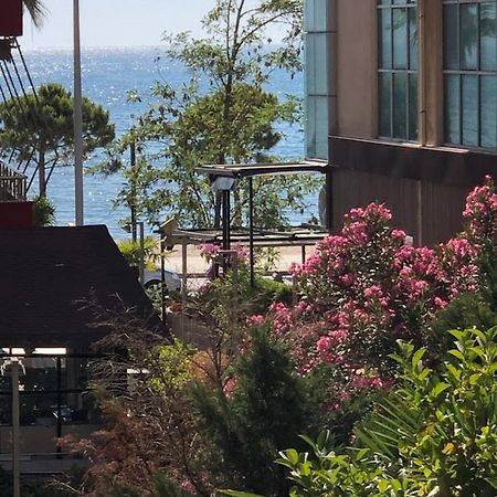 Lungomare Apartment فلورا المظهر الخارجي الصورة