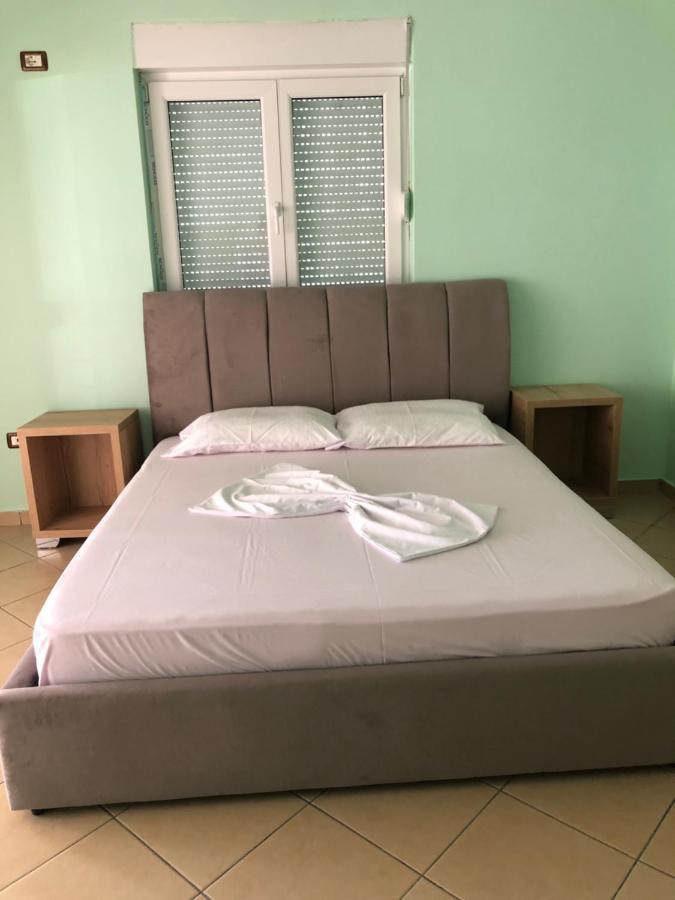 Lungomare Apartment فلورا المظهر الخارجي الصورة