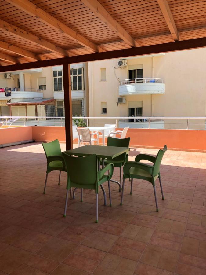 Lungomare Apartment فلورا المظهر الخارجي الصورة